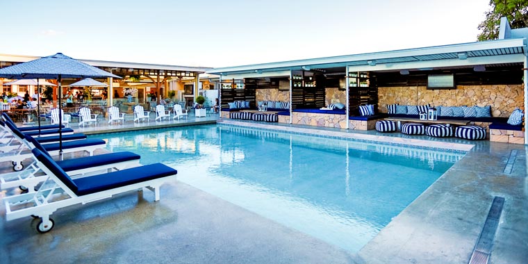 Poolside area at YHA Townsville